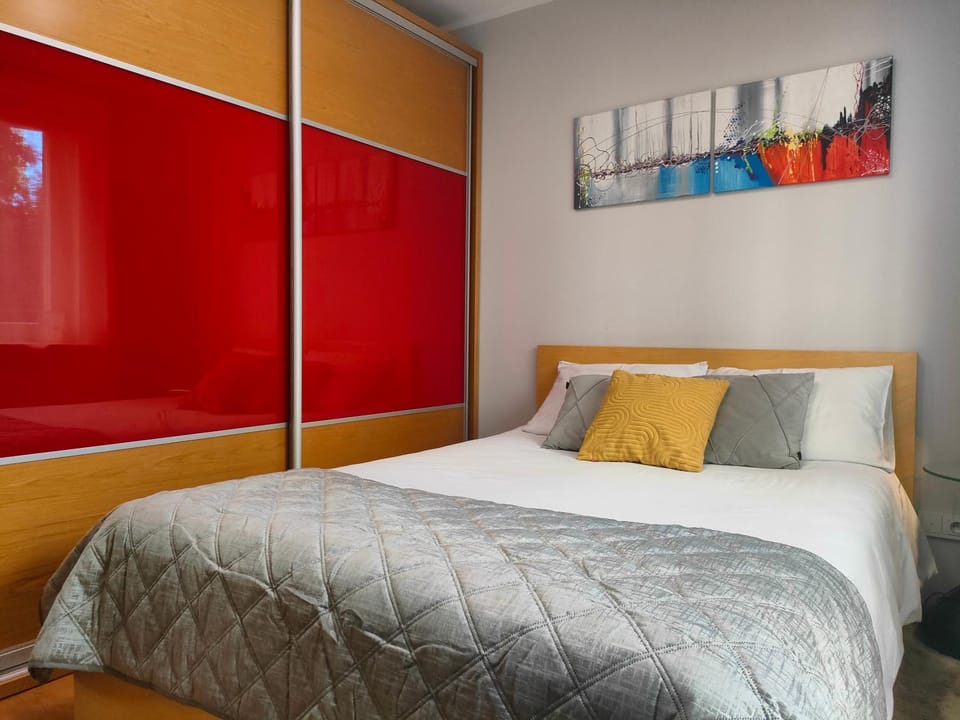 Bed, Bedroom, wardrobe