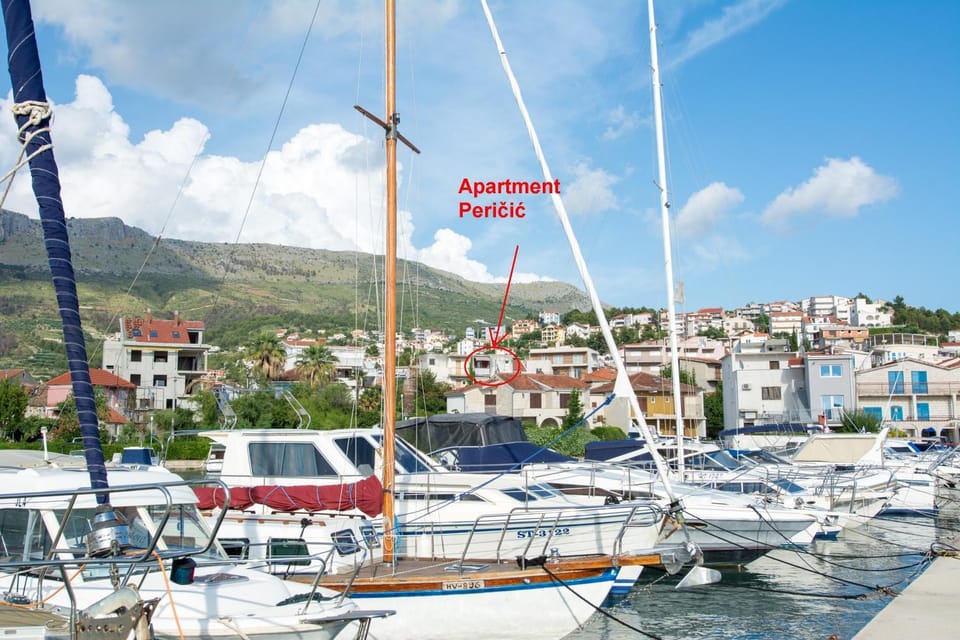 Apartments Peričić Apartment in Podstrana