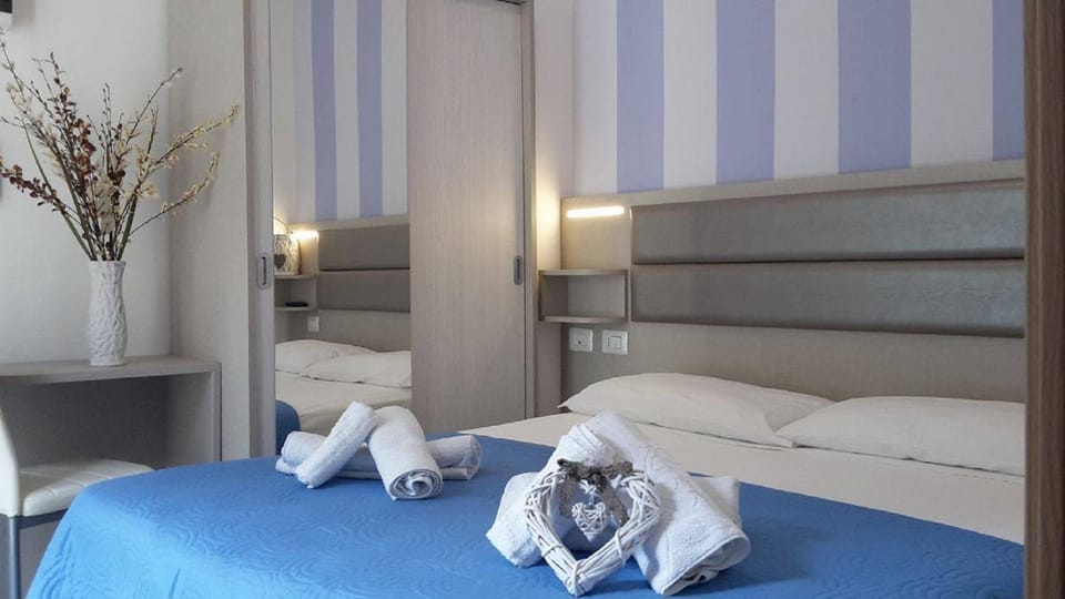 Bed, Decorative detail, Bedroom