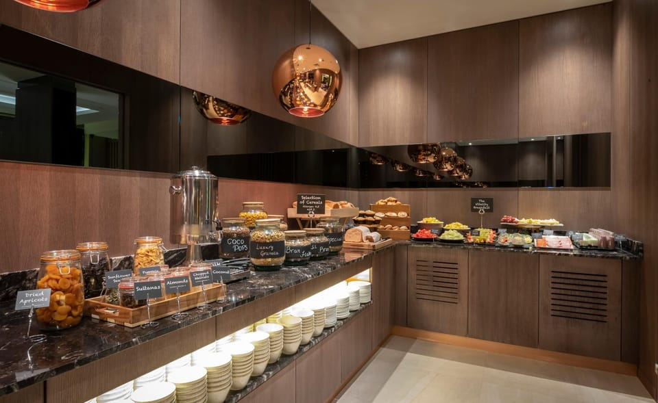Breakfast, Continental breakfast, Buffet breakfast