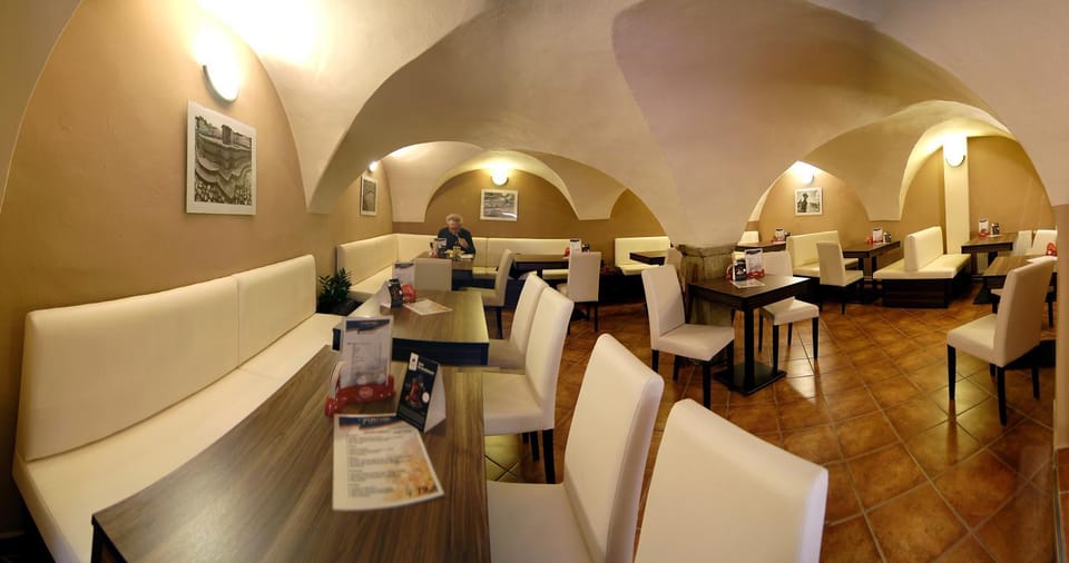 Lounge or bar