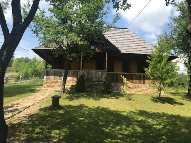 Granny's House House in Romania