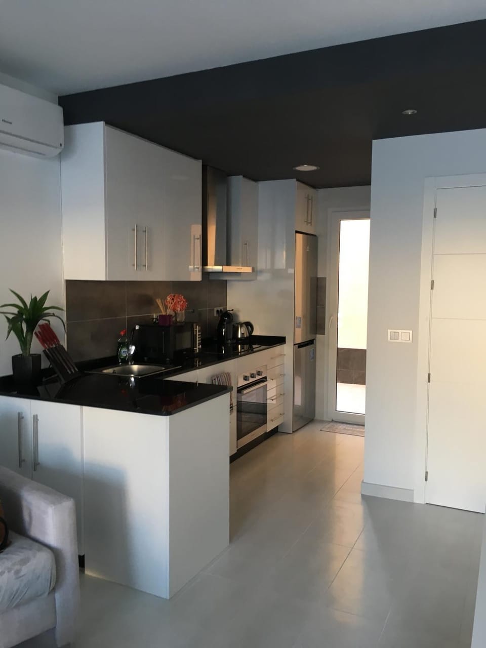 Kitchen or kitchenette