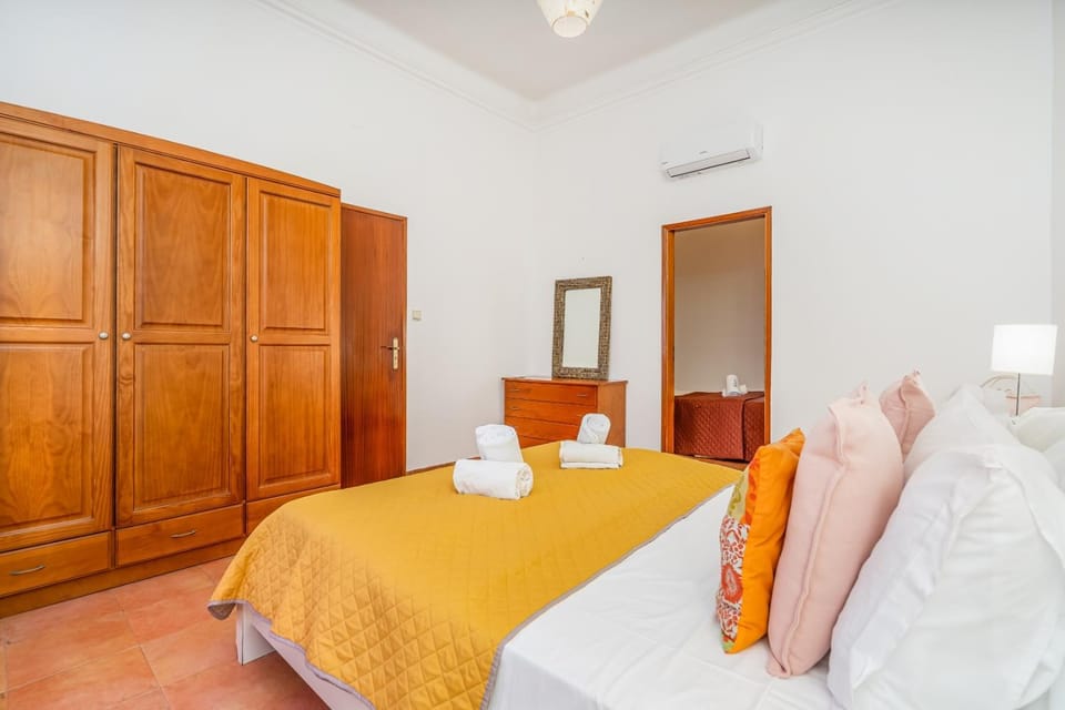 Property building, Bed, View (from property/room), Decorative detail, Decorative detail, Bedroom, On site, Guests, children, older children, Family, towels, wardrobe