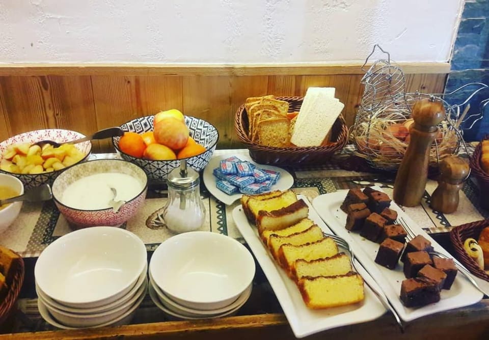 Buffet breakfast
