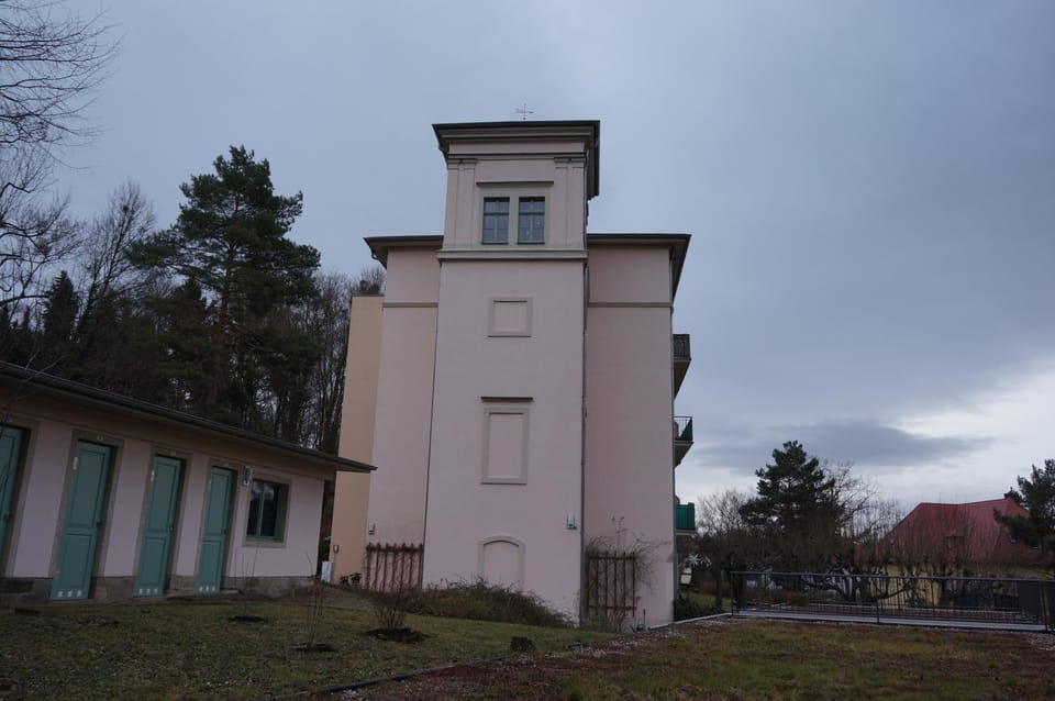 Property building, Garden