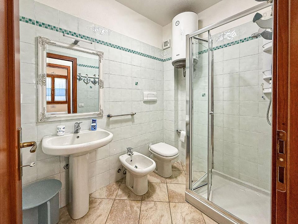 Shower, Toilet, Bathroom, bidet