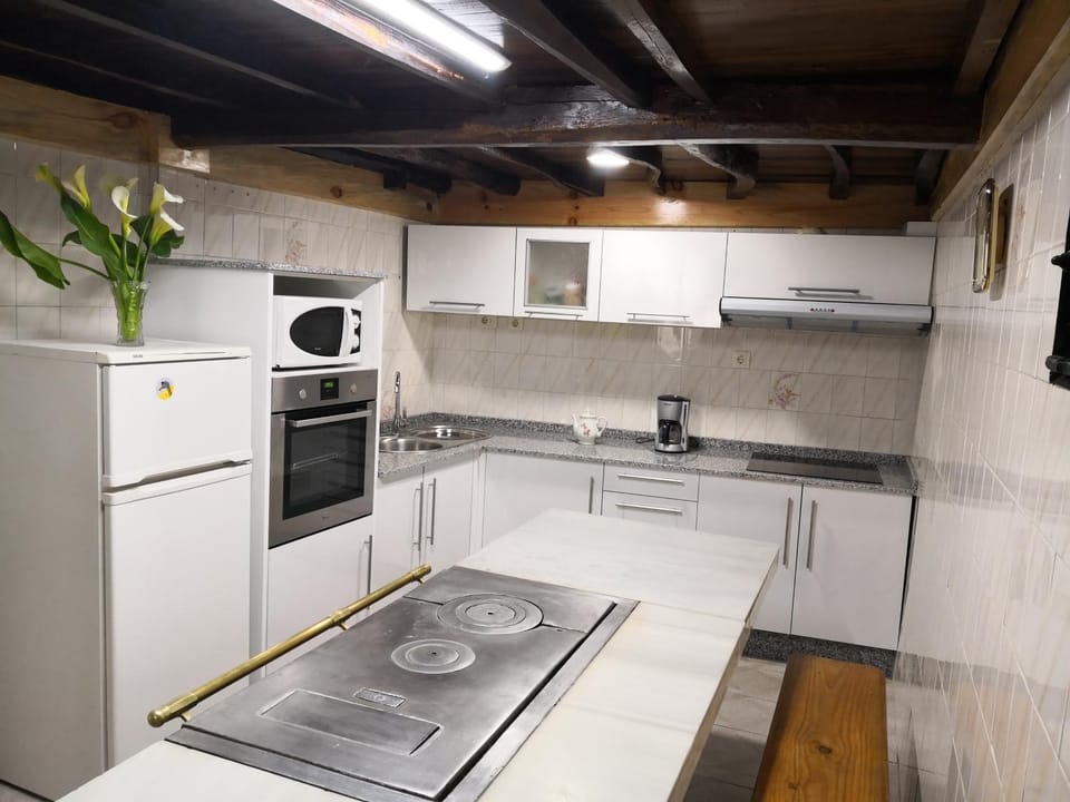 Casa Carlán House in Galicia