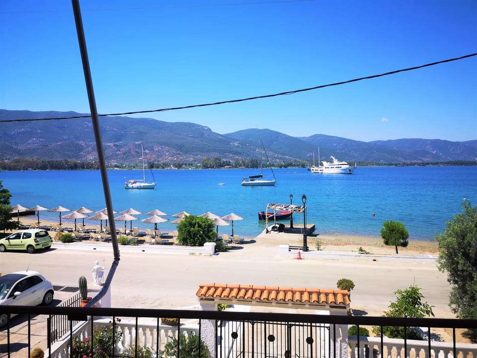 Neorio Studios Apartment in Poros