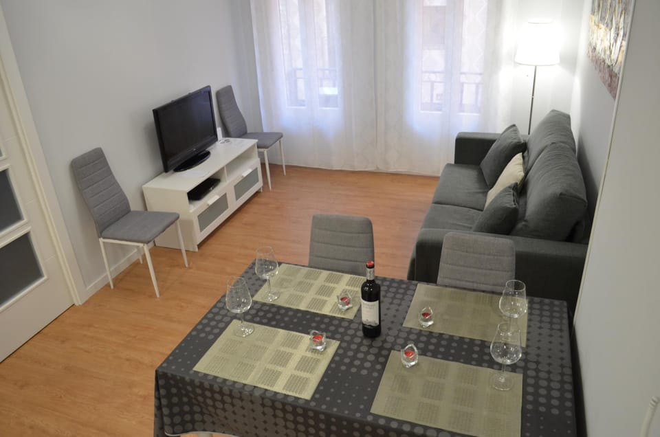 TV and multimedia, Dining area