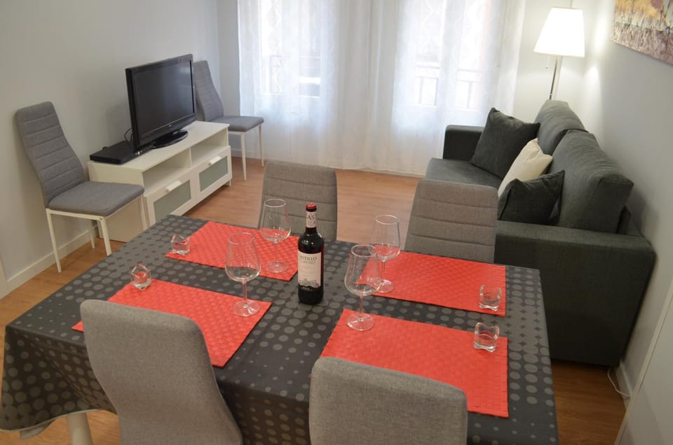 TV and multimedia, Dining area