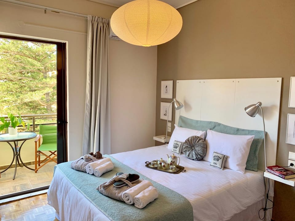 Bedroom, Garden view