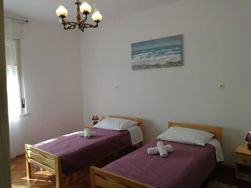 Apartment Mario Bed and Breakfast in Split