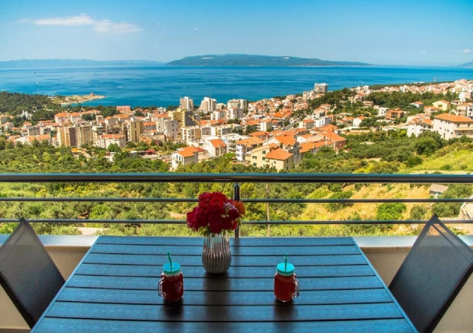 Seaview apartments Oscar Apartment in Makarska