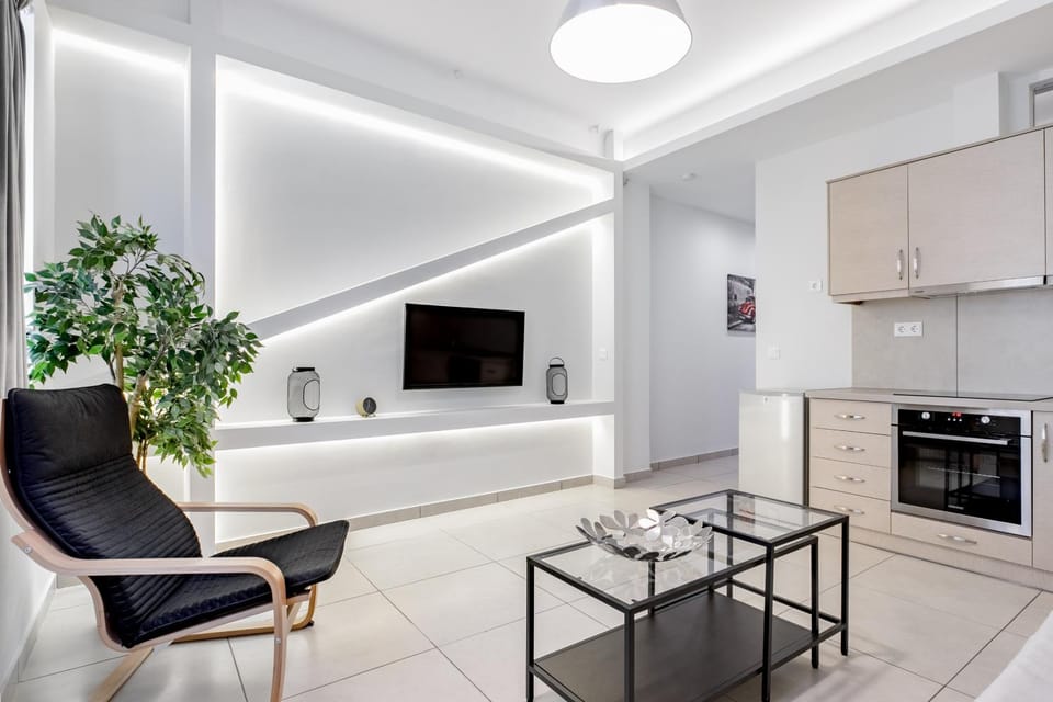 Communal lounge/ TV room, TV and multimedia, Decorative detail, Decorative detail