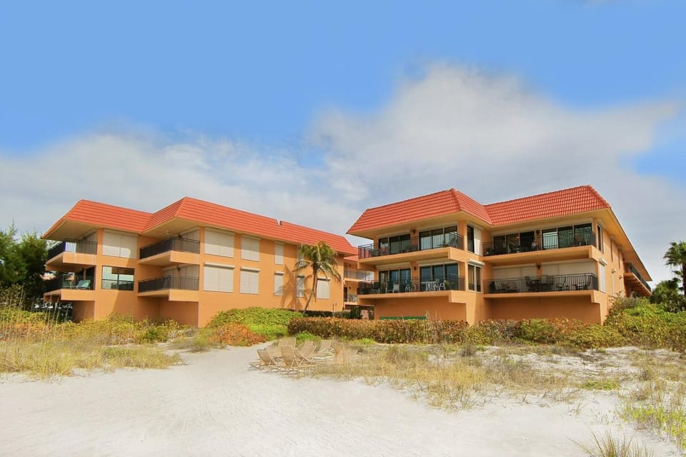 Property building, Natural landscape