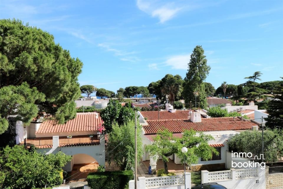 InmoBooking Thaity Apartment Apartment in Cambrils