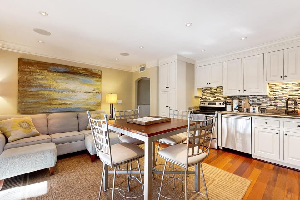 4236 Mariner's Watch House in Kiawah Island