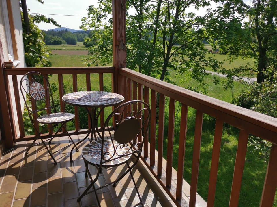 View (from property/room), Balcony/Terrace