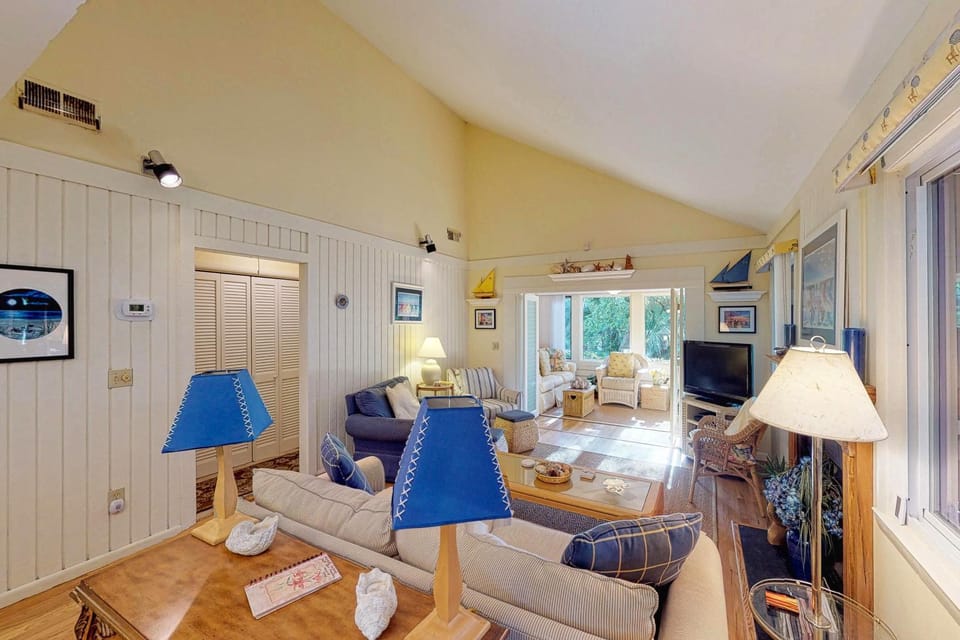 443 Oceanwood Cottage House in Kiawah Island