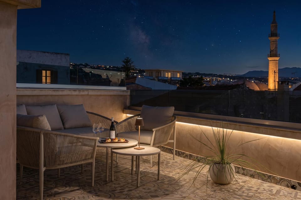 Patio, Night, Natural landscape, View (from property/room), Balcony/Terrace, Living room, City view