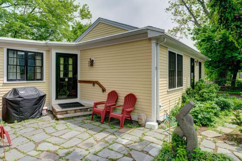 Vintage Rockport Escape House in Rockport