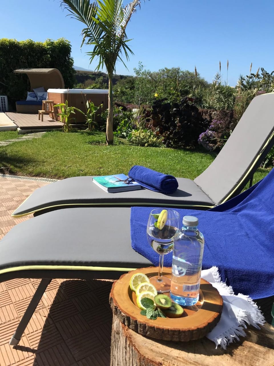 Swimming pool, Drinks