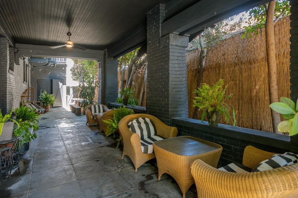 Seating area