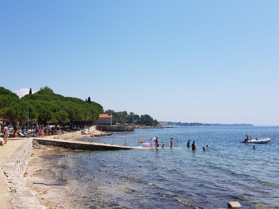 Off site, Day, People, Natural landscape, Activities, Summer, Beach, Sea view