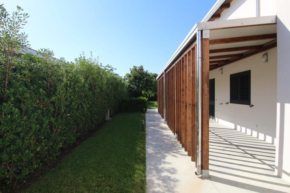 Property building, Garden, Garden view