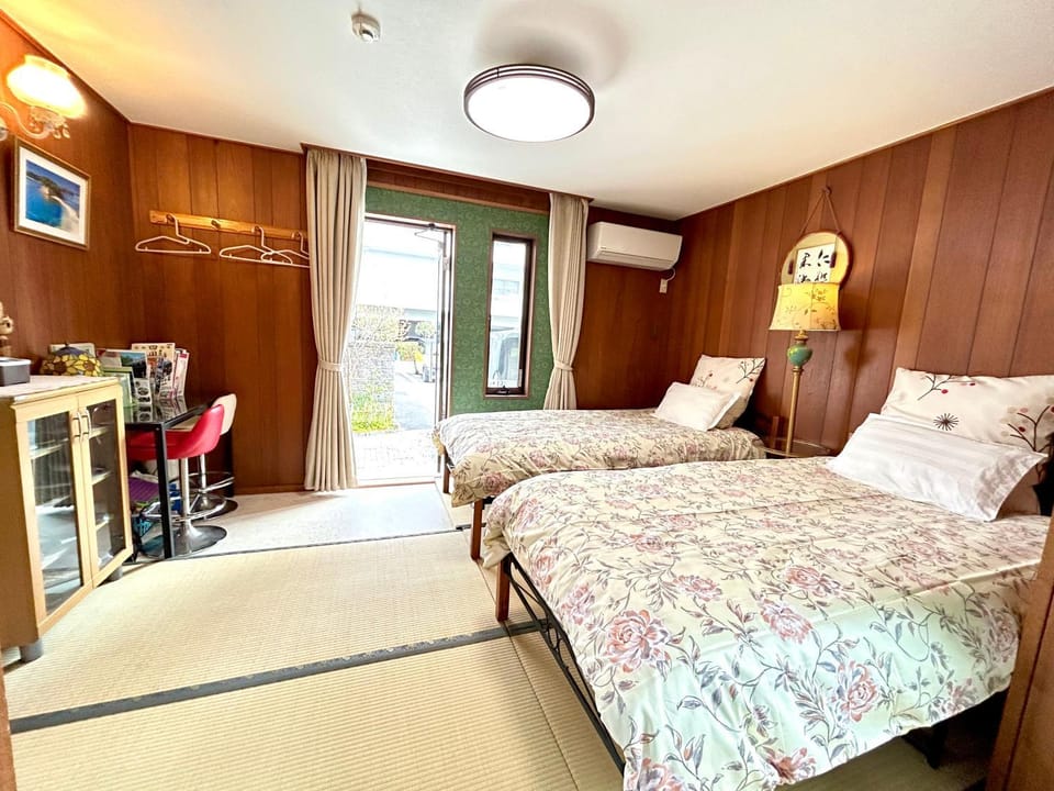 浜町小院 Guest House Bed and Breakfast in Japan