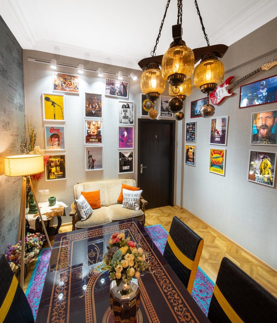 Seating area