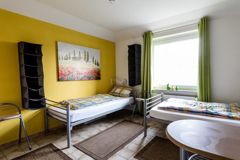 Elbdeichkoje de Monteure & Urlauber Bed and Breakfast in Lower Saxony, Germany