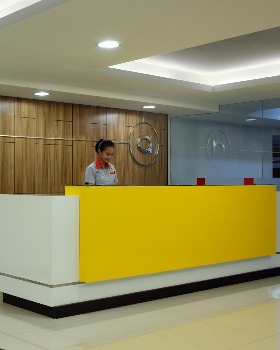 Staff, Lobby or reception