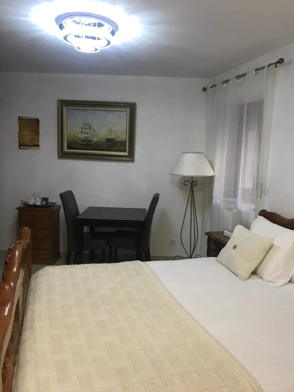Chambre du couvent Bed and Breakfast in Narbonne