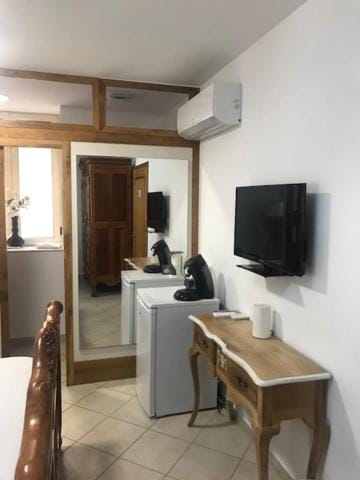 Chambre du couvent Bed and Breakfast in Narbonne