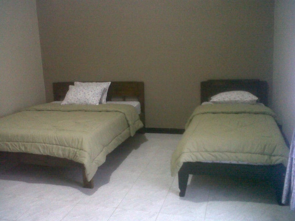 Cinnamon Guest House Bed and Breakfast in Indonesia