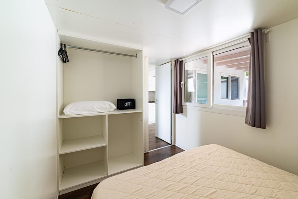 Villaggio Camping Spiaggia Lunga Campground/ 
RV Resort in Province of Foggia