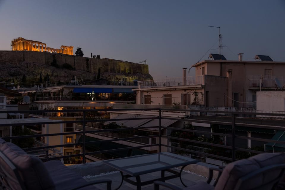 Acropolis Stylish Suite Apartment in Athens