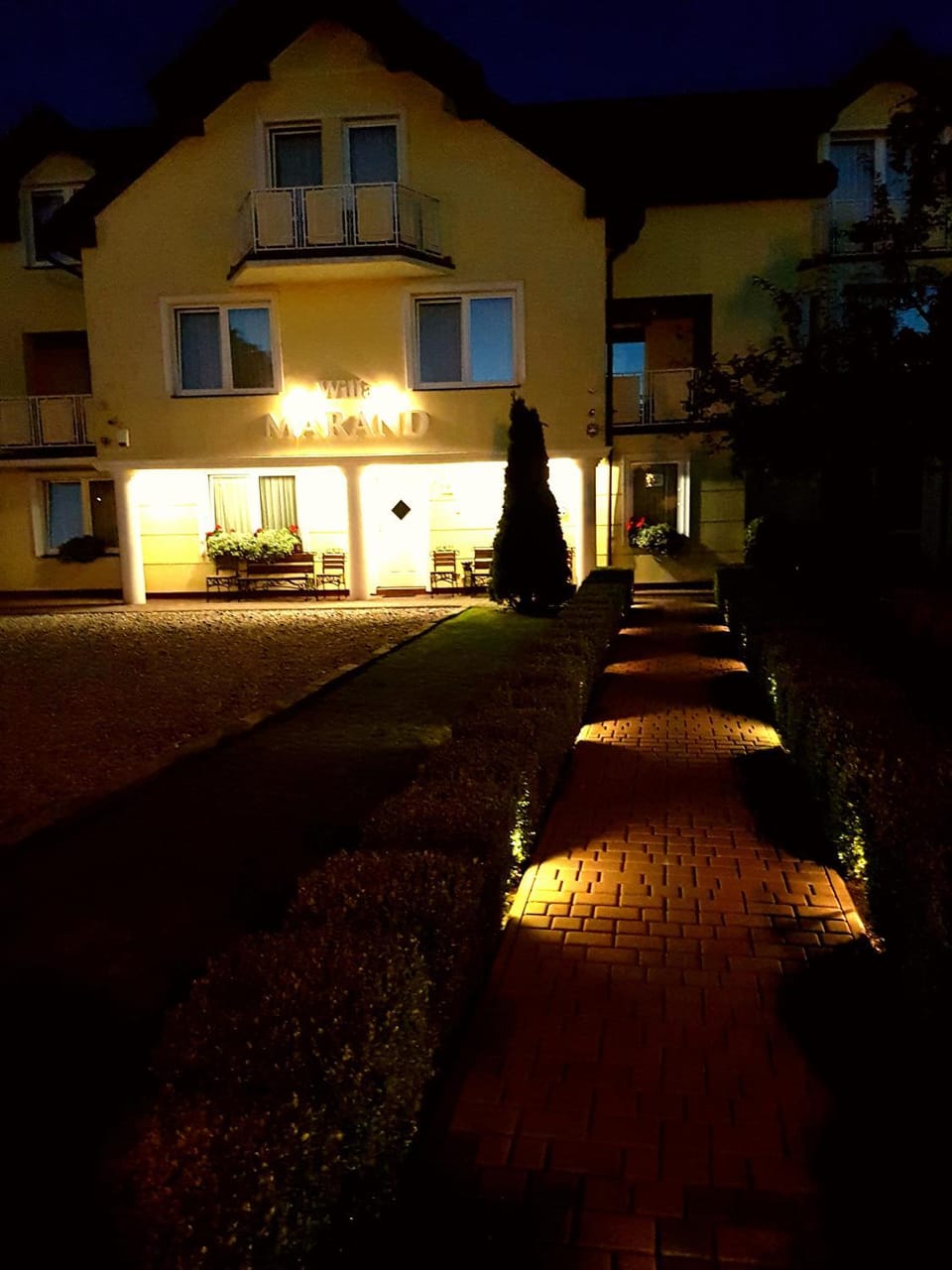 Property building, Facade/entrance