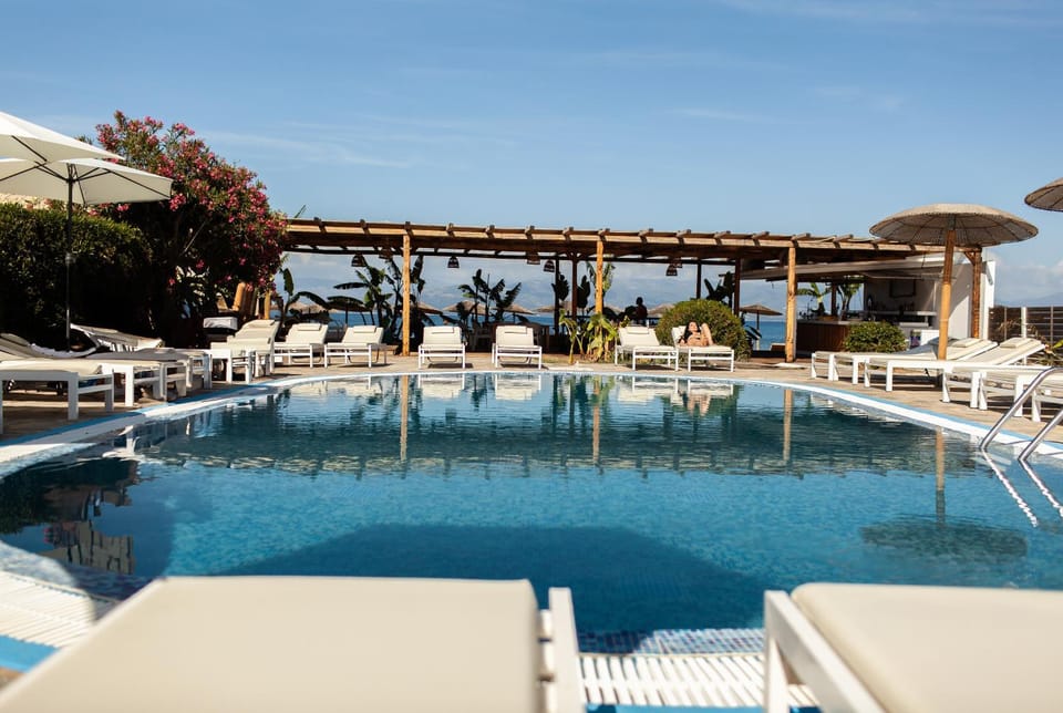 Erosea Beach Resort Apartment hotel in Peloponnese, Western Greece and the Ionian