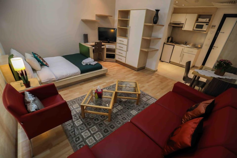 Seating area, Bedroom