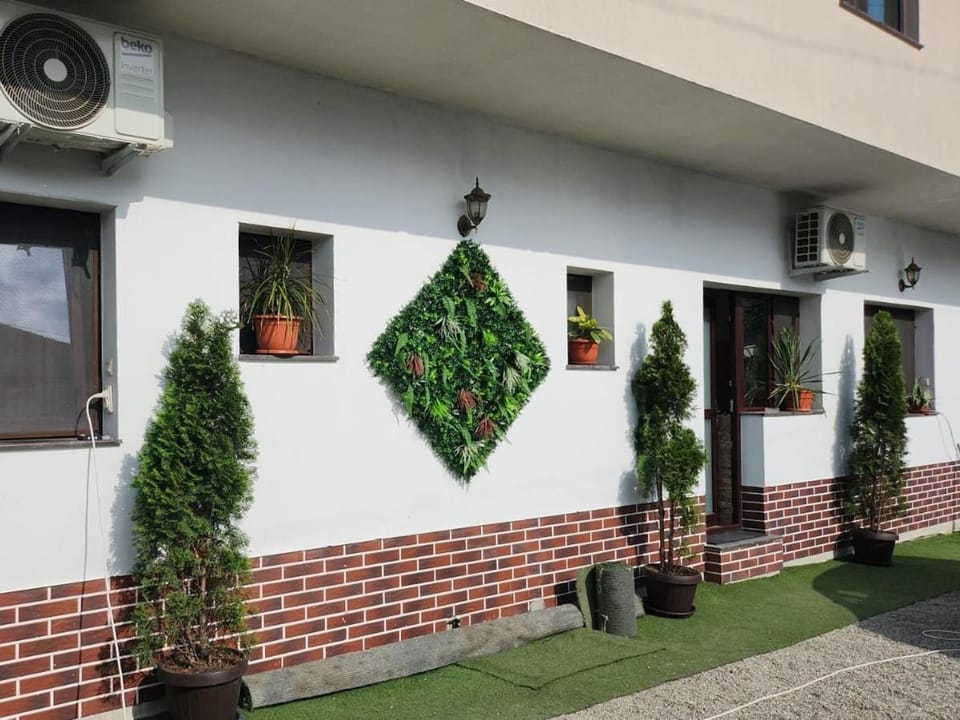 Casa Lipianu Bed and Breakfast in Romania