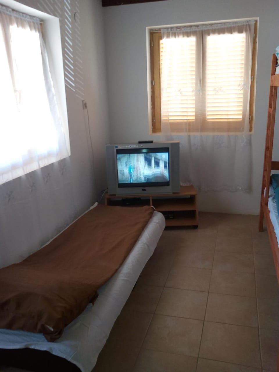 Bed, TV and multimedia