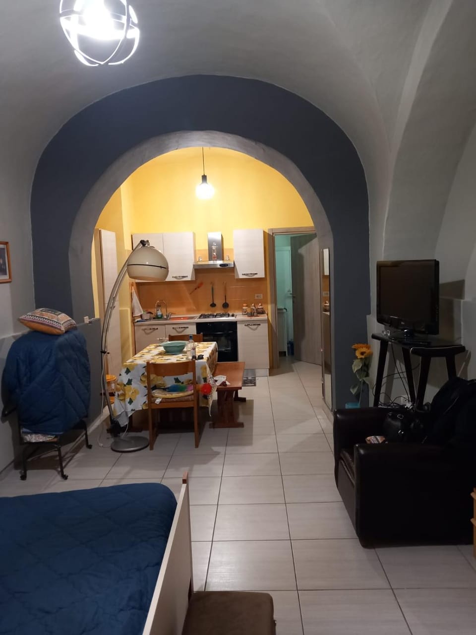 TV and multimedia, Kitchen or kitchenette, Living room, Seating area, Dining area, oven
