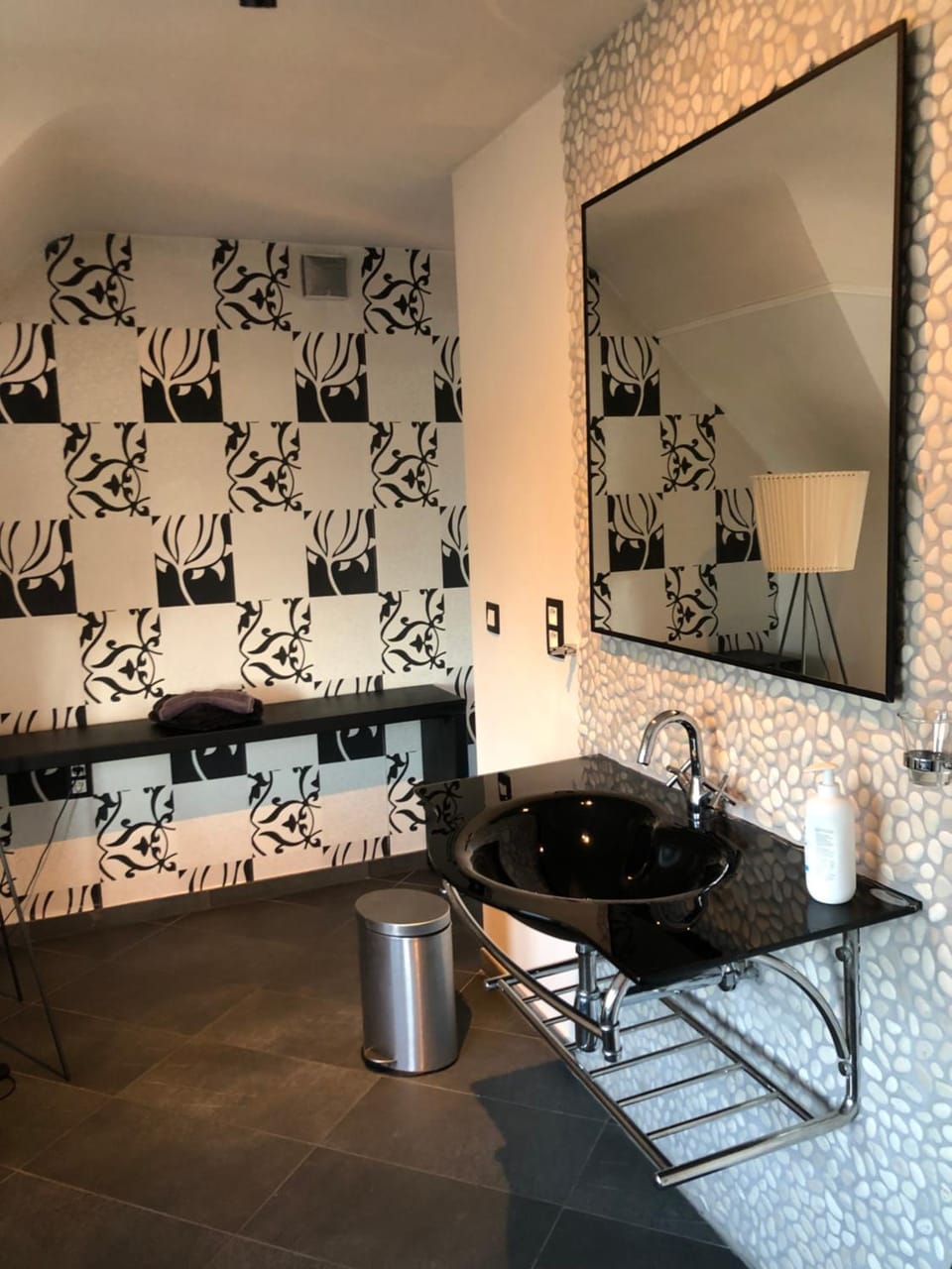 Guesthouse De Witte Merel Deluxe Bed and Breakfast in Flanders