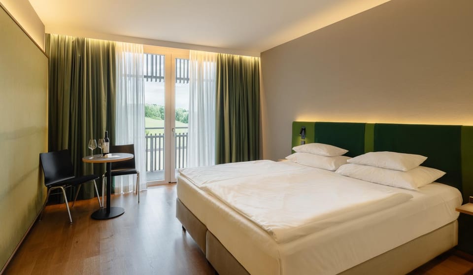 Bed, Seating area, Bedroom