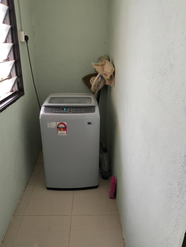 Homestay Zulaika Kota Aur Vacation rental in Penang