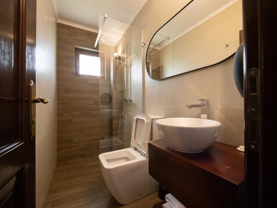 Pensiunea Florica Bed and Breakfast in Romania