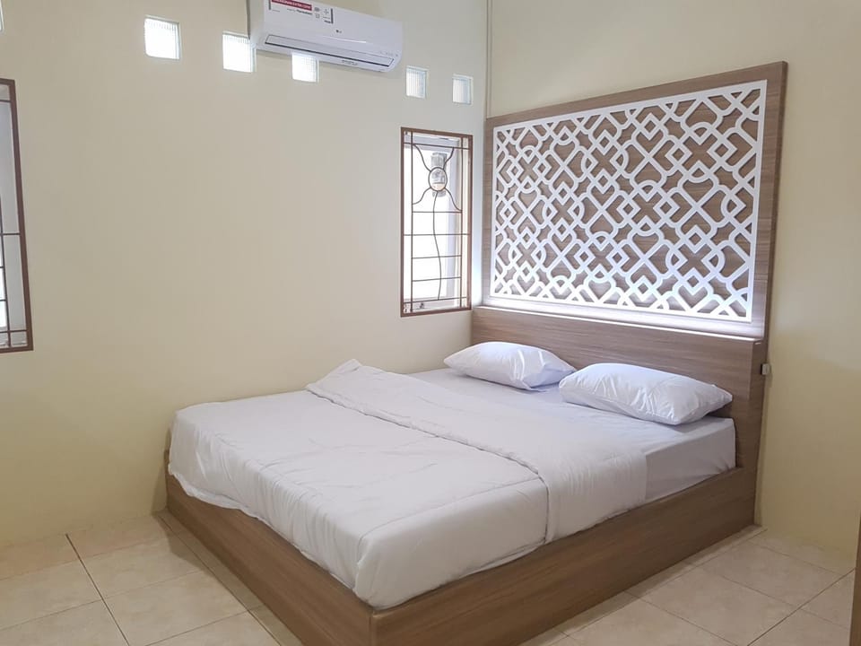 De Hanami Homestay Vacation rental in West Java